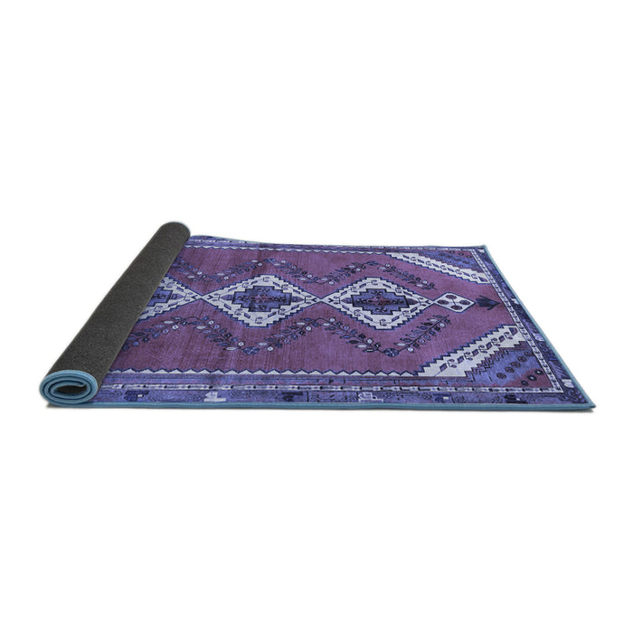 Sideview of Persian Blue Traditional Rug, tr3902blu