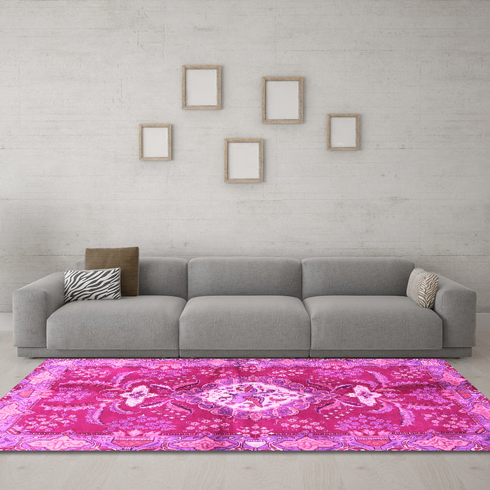 Machine Washable Persian Pink Traditional Rug in a Living Room, wshtr3908pnk