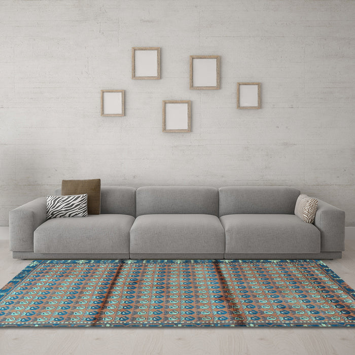 Machine Washable Persian Light Blue Traditional Rug in a Living Room, wshtr3909lblu
