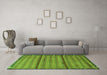 Machine Washable Persian Green Traditional Area Rugs in a Living Room,, wshtr3909grn