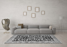Machine Washable Animal Gray Traditional Rug in a Living Room,, wshtr3910gry