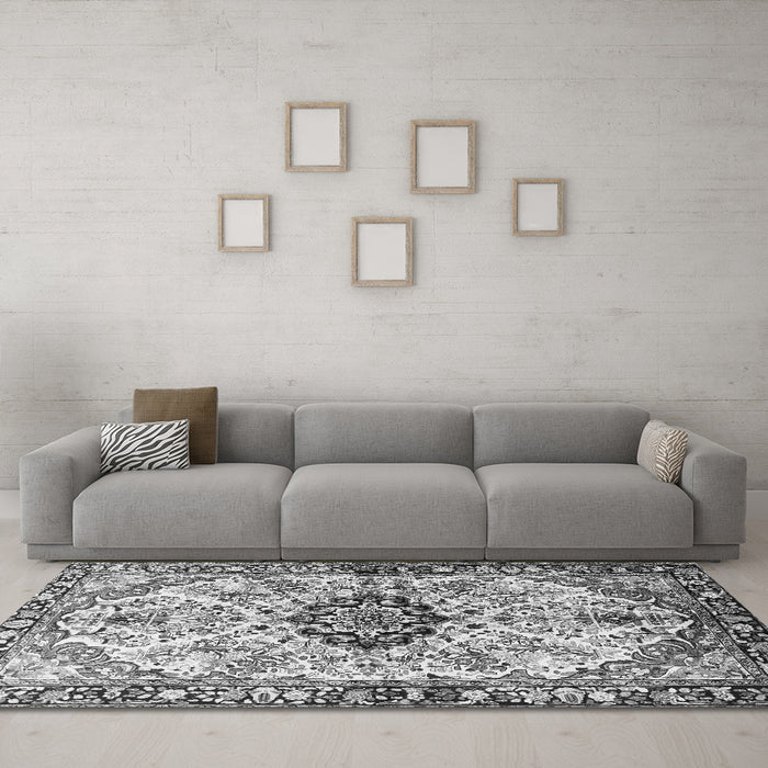 Machine Washable Medallion Gray Traditional Rug in a Living Room,, wshtr3915gry