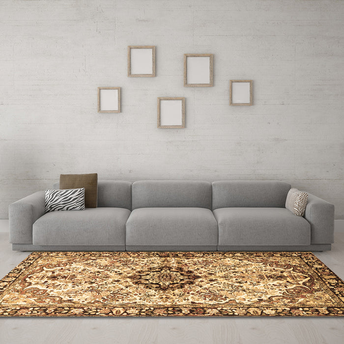 Machine Washable Medallion Brown Traditional Rug in a Living Room,, wshtr3915brn