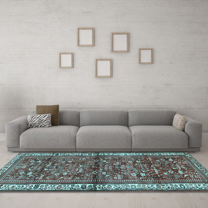Machine Washable Persian Light Blue Traditional Rug in a Living Room, wshtr3917lblu