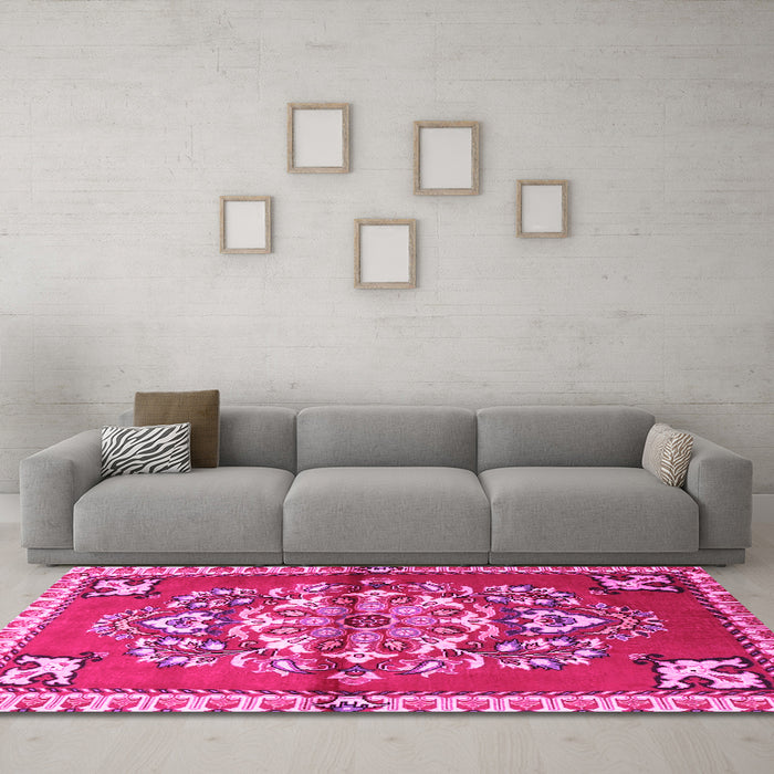 Machine Washable Persian Pink Traditional Rug in a Living Room, wshtr3918pnk