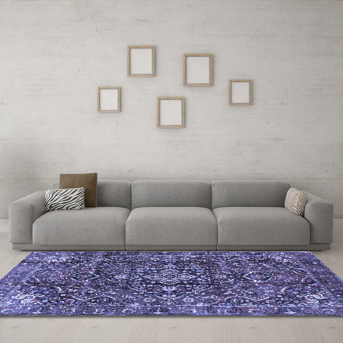 Machine Washable Persian Blue Traditional Rug in a Living Room, wshtr3919blu