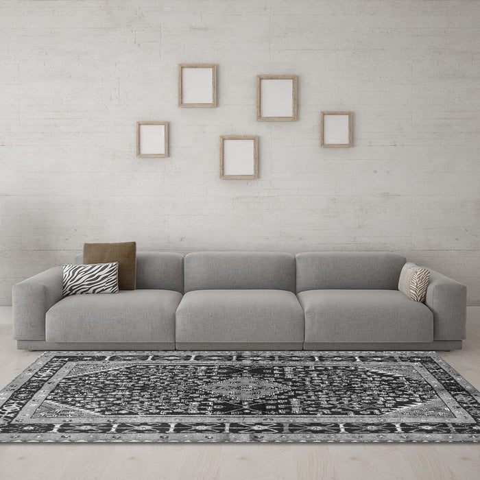 Machine Washable Persian Gray Traditional Rug in a Living Room,, wshtr391gry
