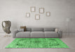 Machine Washable Persian Emerald Green Traditional Area Rugs in a Living Room,, wshtr3921emgrn