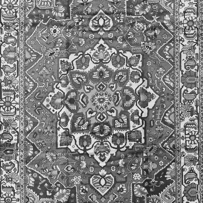 Serging Thickness of Machine Washable Persian Gray Traditional Rug, wshtr3924gry