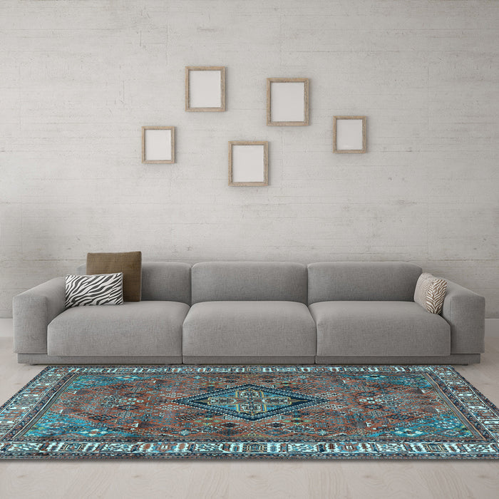 Machine Washable Persian Light Blue Traditional Rug in a Living Room, wshtr3928lblu