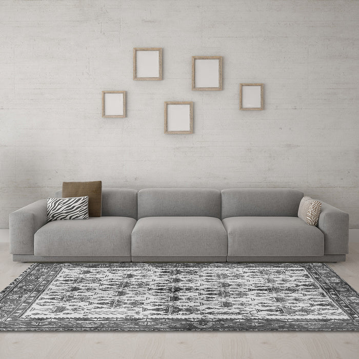 Machine Washable Animal Gray Traditional Rug in a Living Room,, wshtr3929gry