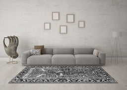 Machine Washable Animal Gray Traditional Rug in a Living Room,, wshtr392gry