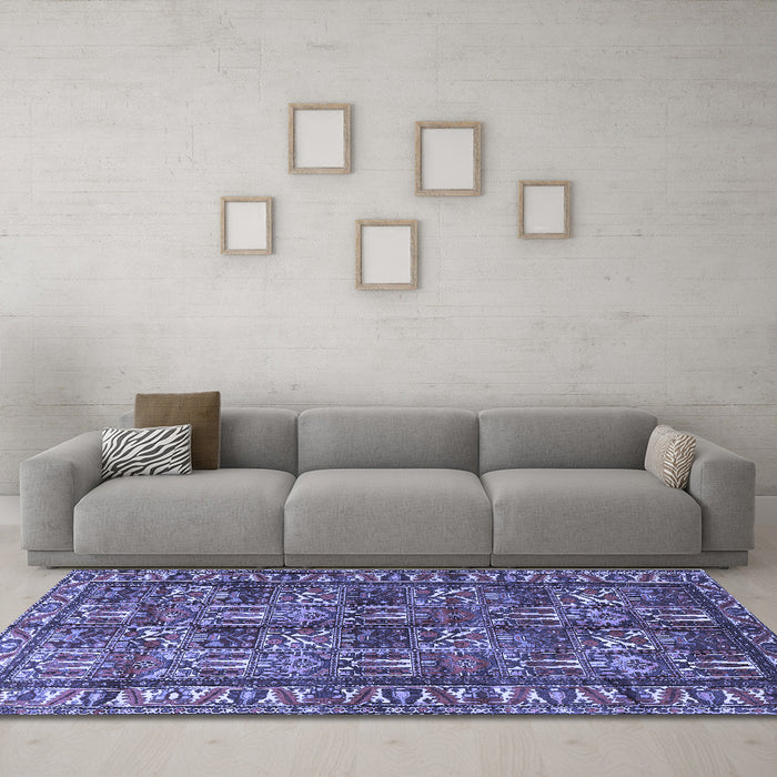 Machine Washable Persian Blue Traditional Rug in a Living Room, wshtr3931blu