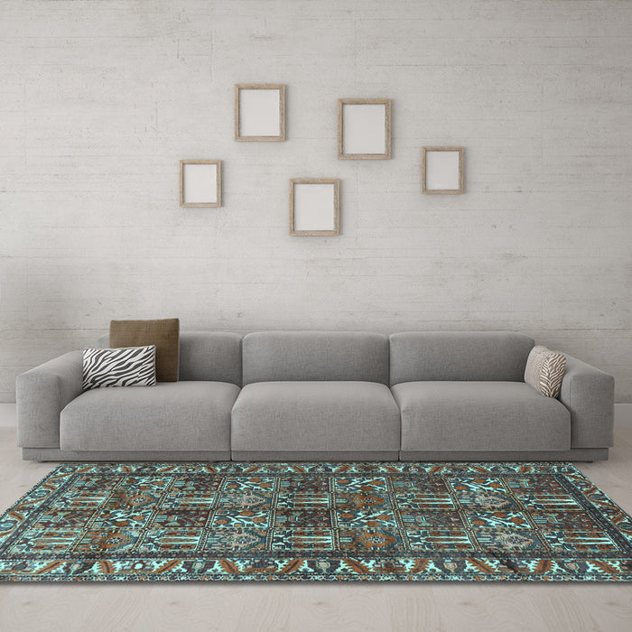 Machine Washable Persian Light Blue Traditional Rug in a Living Room, wshtr3931lblu