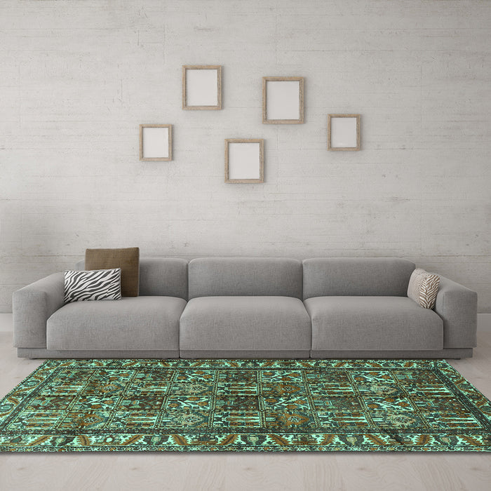 Machine Washable Persian Turquoise Traditional Area Rugs in a Living Room,, wshtr3931turq