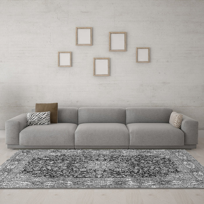 Machine Washable Medallion Gray Traditional Rug in a Living Room,, wshtr3932gry