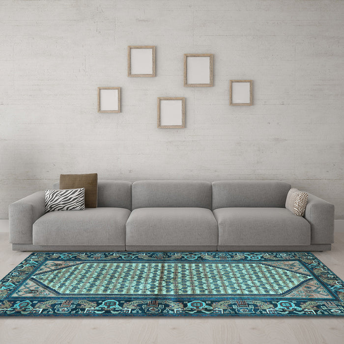 Machine Washable Persian Light Blue Traditional Rug in a Living Room, wshtr3933lblu