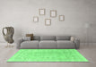 Machine Washable Persian Emerald Green Traditional Area Rugs in a Living Room,, wshtr3942emgrn