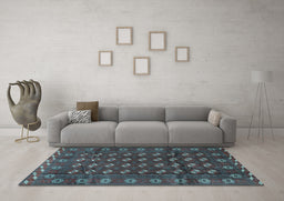 Machine Washable Persian Light Blue Traditional Rug in a Living Room, wshtr3949lblu