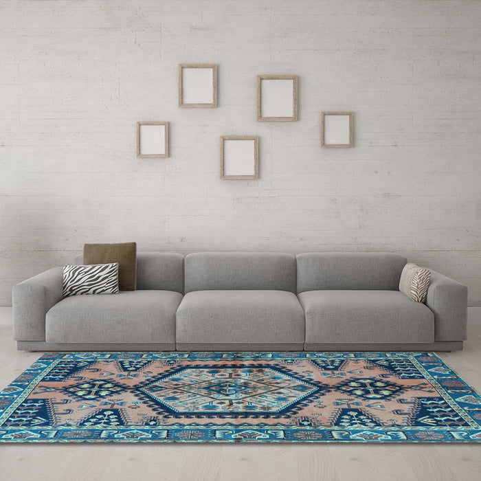 Machine Washable Persian Light Blue Traditional Rug in a Living Room, wshtr3951lblu