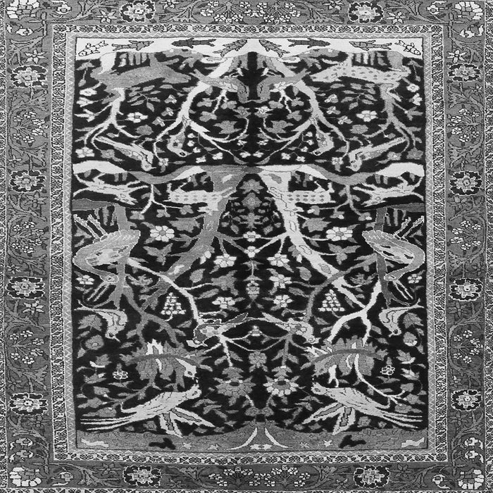 Serging Thickness of Animal Gray Traditional Rug, tr3953gry