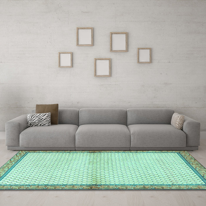 Machine Washable Persian Turquoise Traditional Area Rugs in a Living Room,, wshtr3957turq