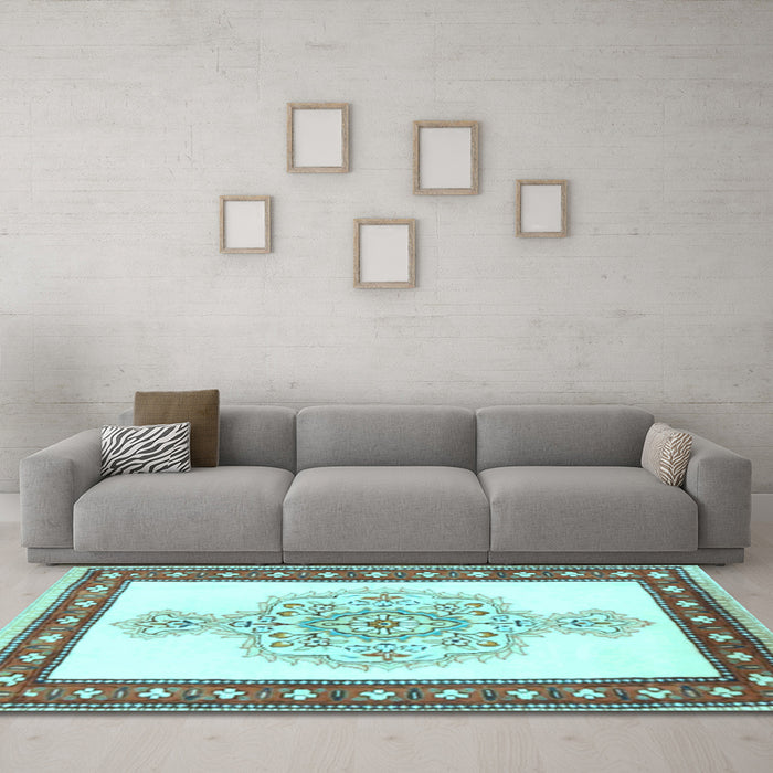 Machine Washable Persian Light Blue Traditional Rug in a Living Room, wshtr3958lblu