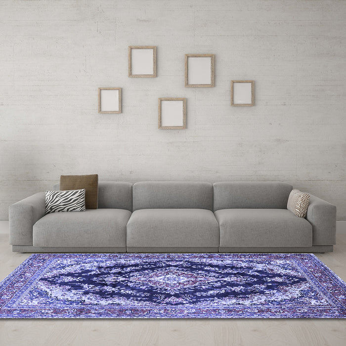 Machine Washable Medallion Blue Traditional Rug in a Living Room, wshtr395blu