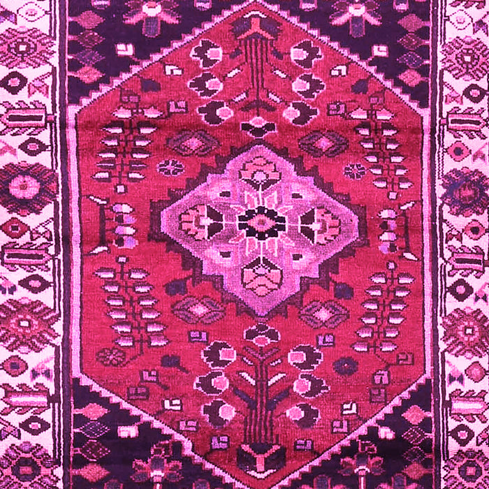 Machine Washable Persian Pink Traditional Rug, wshtr3962pnk