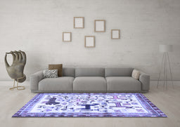 Machine Washable Animal Blue Traditional Rug in a Living Room, wshtr3965blu