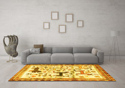 Machine Washable Animal Yellow Traditional Rug in a Living Room, wshtr3965yw