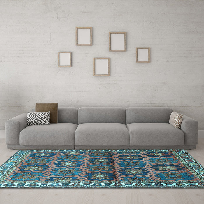 Machine Washable Persian Light Blue Traditional Rug in a Living Room, wshtr3969lblu