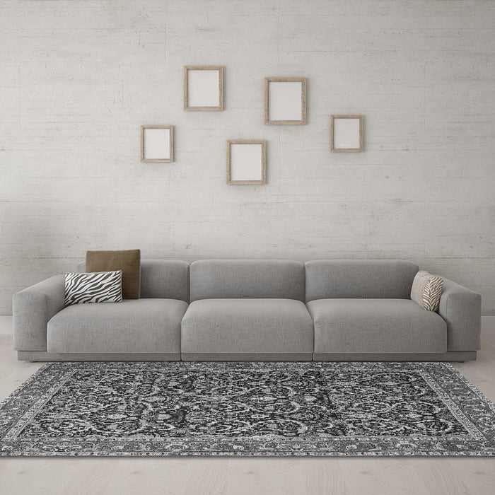 Machine Washable Persian Gray Traditional Rug in a Living Room,, wshtr396gry