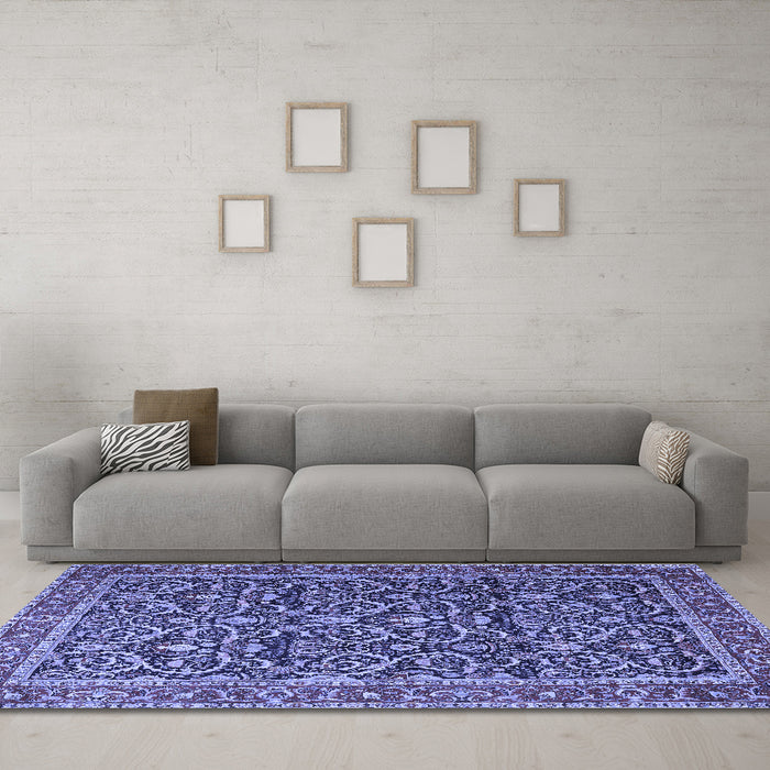 Machine Washable Persian Blue Traditional Rug in a Living Room, wshtr396blu