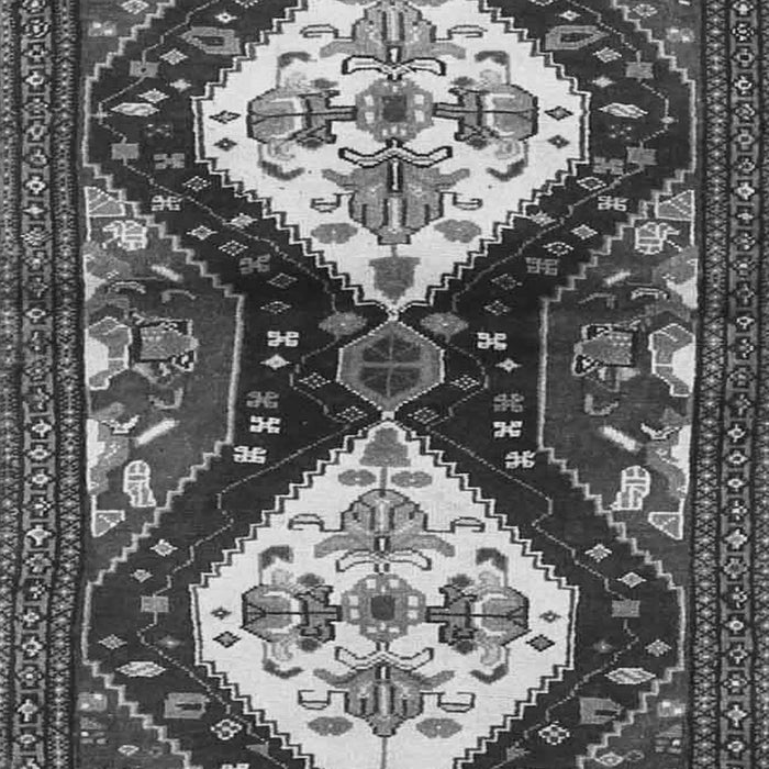 Serging Thickness of Machine Washable Persian Gray Traditional Rug, wshtr3970gry