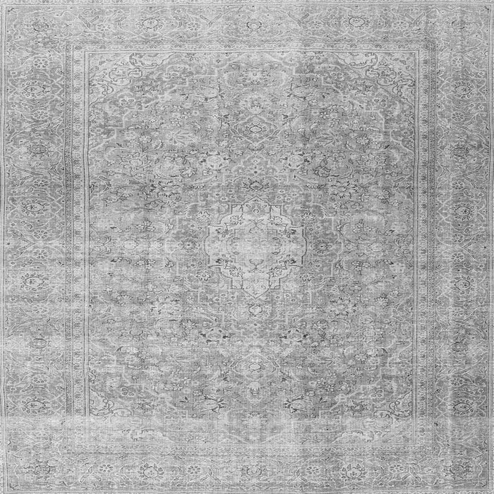 Serging Thickness of Persian Gray Traditional Rug, tr3972gry