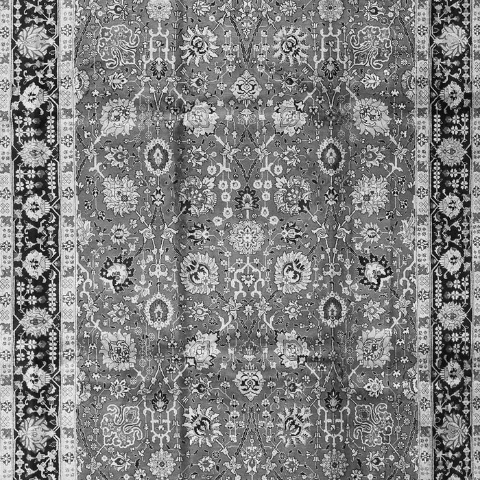 Serging Thickness of Machine Washable Persian Gray Traditional Rug, wshtr3977gry