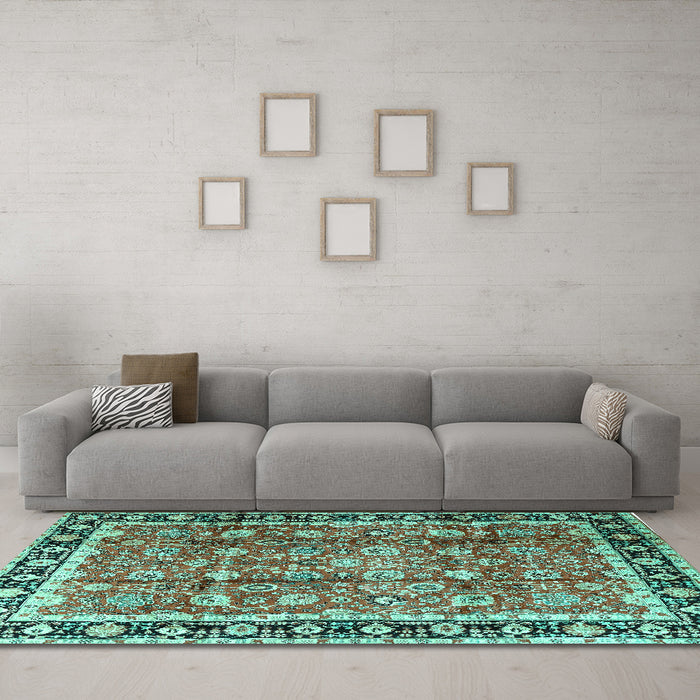 Machine Washable Persian Turquoise Traditional Area Rugs in a Living Room,, wshtr3977turq