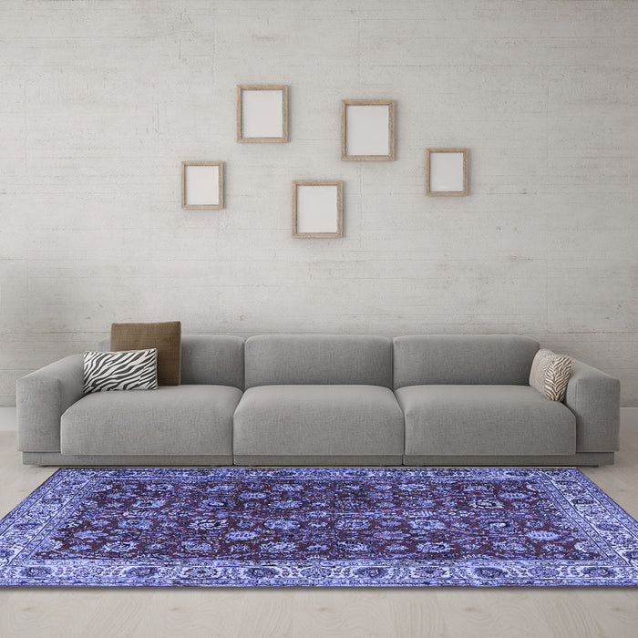 Machine Washable Persian Blue Traditional Rug in a Living Room, wshtr3978blu
