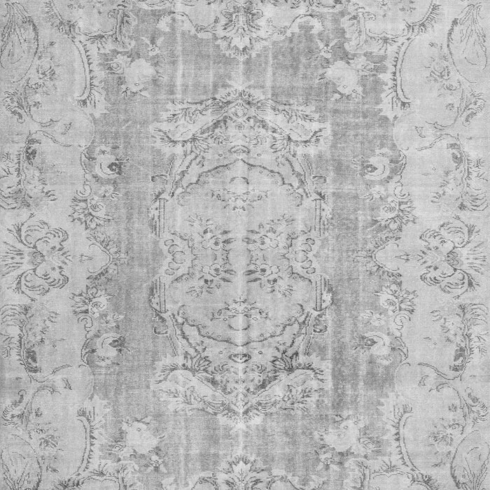 Serging Thickness of Machine Washable Persian Gray Traditional Rug, wshtr3980gry