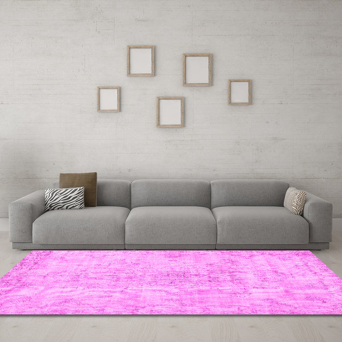 Machine Washable Persian Pink Traditional Rug in a Living Room, wshtr3981pnk