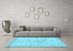 Machine Washable Persian Light Blue Traditional Rug in a Living Room, wshtr3981lblu