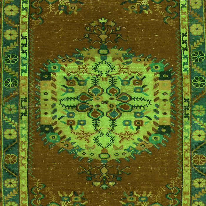 Serging Thickness of Machine Washable Persian Green Traditional Area Rugs, wshtr3985grn