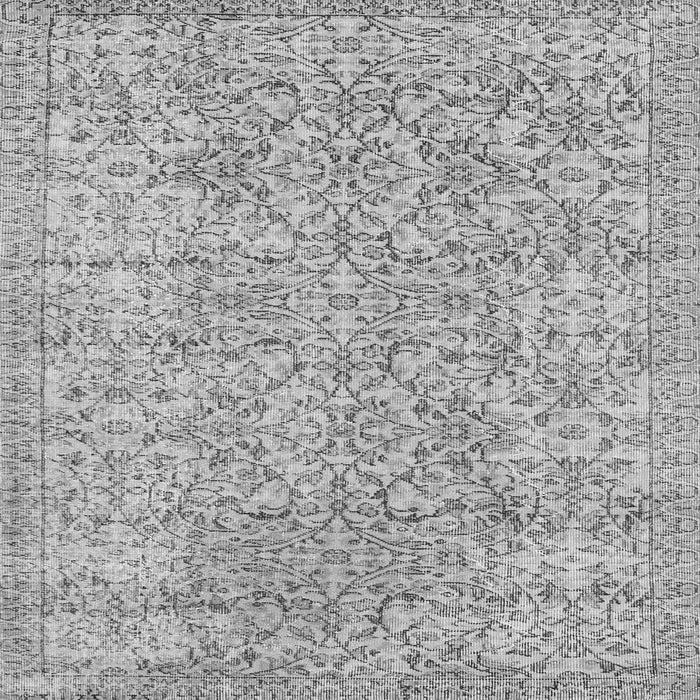 Round Machine Washable Persian Gray Traditional Rug, wshtr3988gry