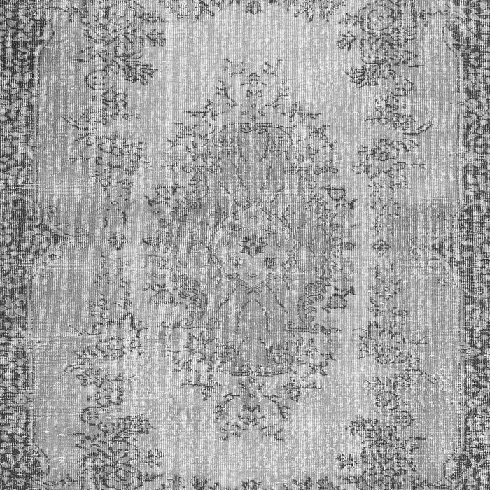 Serging Thickness of Machine Washable Persian Gray Traditional Rug, wshtr3989gry
