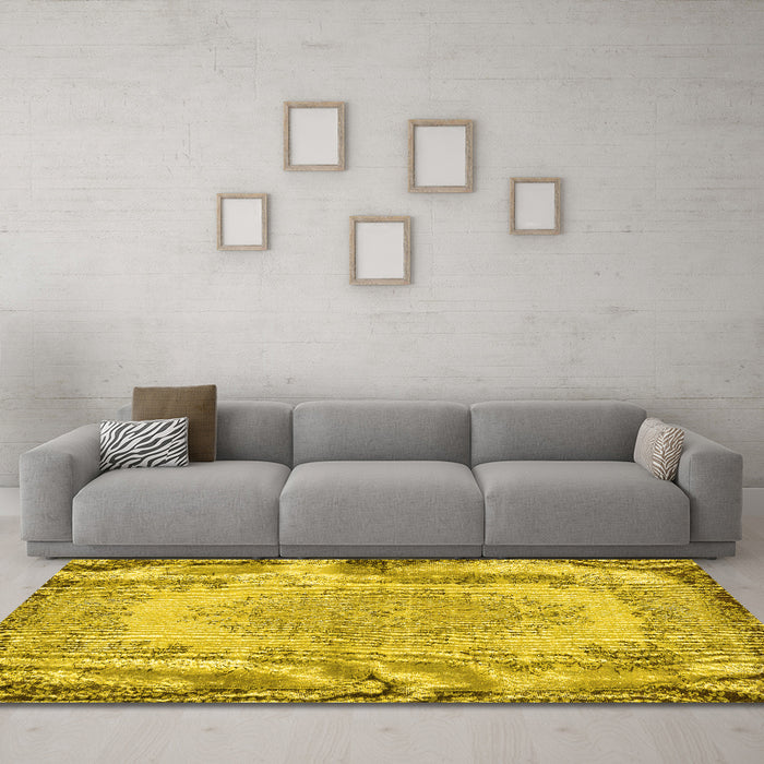 Machine Washable Persian Yellow Traditional Rug in a Living Room, wshtr3989yw