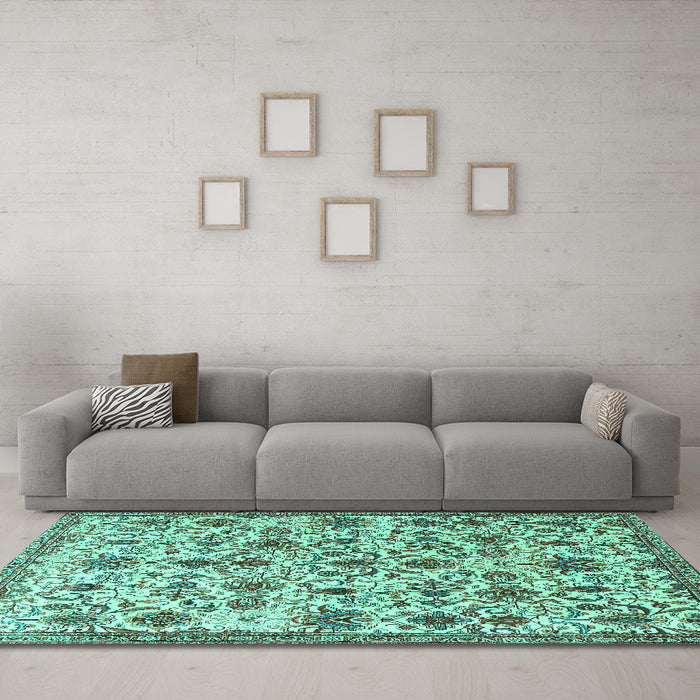 Machine Washable Persian Turquoise Traditional Area Rugs in a Living Room,, wshtr3991turq