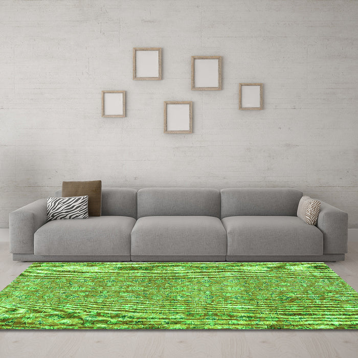 Machine Washable Persian Green Traditional Area Rugs in a Living Room,, wshtr3994grn