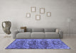 Machine Washable Persian Blue Traditional Rug in a Living Room, wshtr3996blu