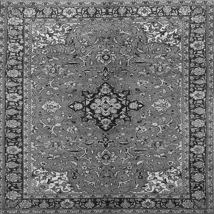 Serging Thickness of Medallion Gray Traditional Rug, tr3998gry
